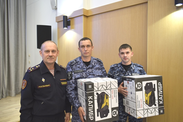В УВО Татарстана Росгвардии наградили сотрудников, занявших призовое место во Всероссийском конкурсе профессионального мастерства среди групп задержания