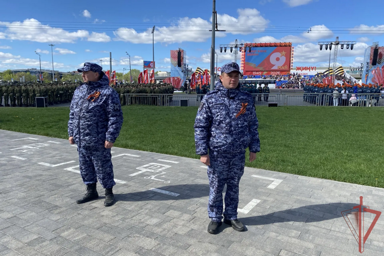 В Татарстане росгвардейцы выполнили задачи по обеспечению безопасности празднования Дня Победы