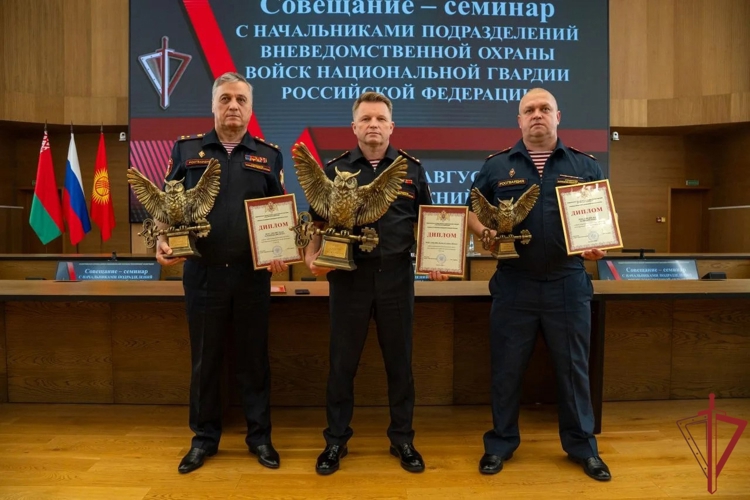Руководитель управления вневедомственной охраны Росгвардии по Республике Татарстан принял участие во Всероссийском совещании-семинаре в Нижнем Новгороде